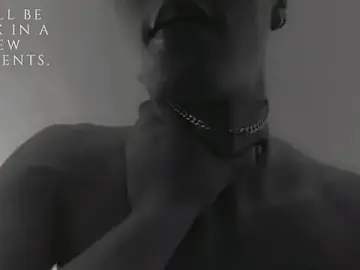 Stripchat Live Sex Cam of hottie_couplee
