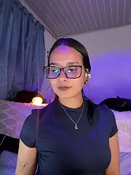 Stripchat Free Porn Cam of _vaness
