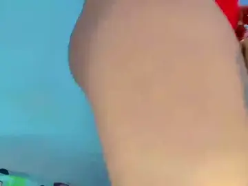 Stripchat Watch Live Sex Cams of naughty_clara_
