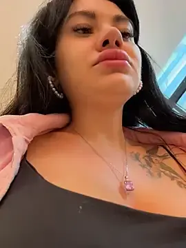 Stripchat Live Sex Cam of Wet__Bunny
