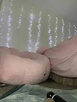 Stripchat Free Live Porn of badbaby187