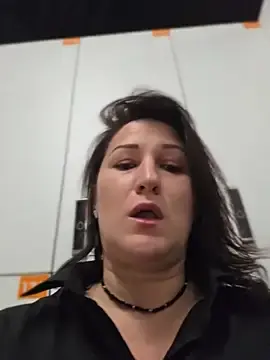 Stripchat Free Live Porn of ZhenjaPoledance