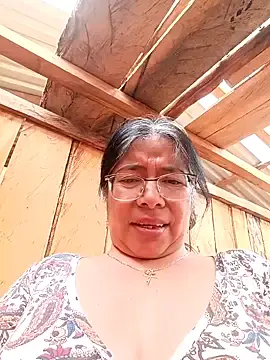 Stripchat Best Webcam of __valentina18