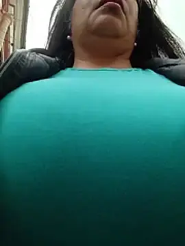 Stripchat Free Live Porn of __valentina18