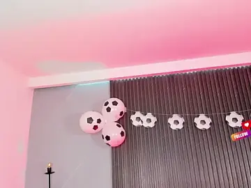 Stripchat Watch Live Sex Cams of ciara_blake