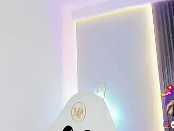 Stripchat Free Porn Cam of ciara_blake