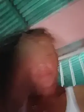 Stripchat Live Sex Cam of emily_fox01