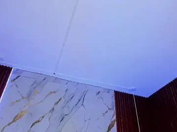 Stripchat Sex Cam of emma_white_01