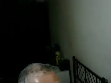 Stripchat Watch Live Sex Cams of 100Tauros