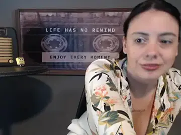Stripchat Free Live Porn of Mickyta