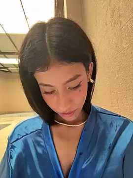 Stripchat Free Porn Cam of Alejandra_ospina