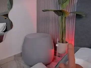 Stripchat Private Sex Chat of emelie_89