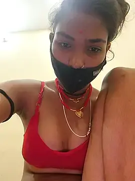 Stripchat Nude Webcam of Bhuvika_Love-143