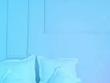 Stripchat Live Sex Cam of VioletBloomm