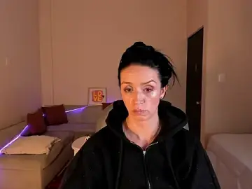 Stripchat Best live sex cam show of Kristen_Garner