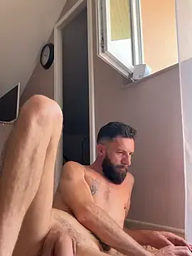 Stripchat Free Live Porn of Michel_huge