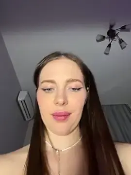 Stripchat Free Porn Cam of -SweetDi-