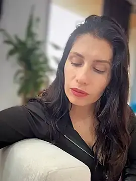 Stripchat Watch Live Sex Cams of Alysson--