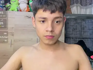 Stripchat Nude Webcam of Andy_Belier23