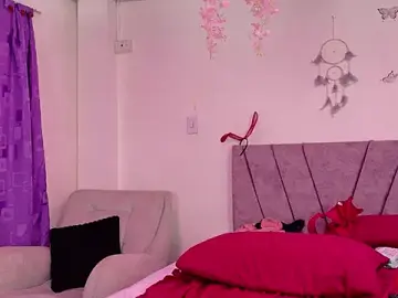 Stripchat Watch Live Sex Cams of NahomyEvans