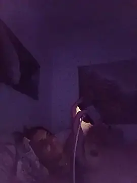 Stripchat Free Porn Cam of RoxyTattooo69