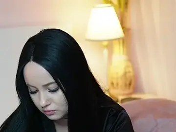 Stripchat Nude Webcam of AdelineMoon