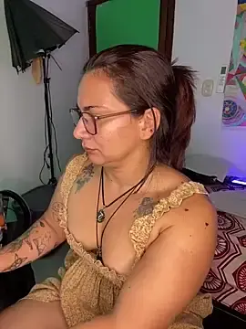 Stripchat Free Porn Cam of Amarantha_666