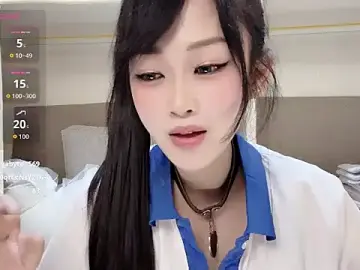 Stripchat Live Sex Cam of yueyue2003