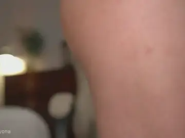 Stripchat Watch Live Sex Cams of Alyonaqueen_