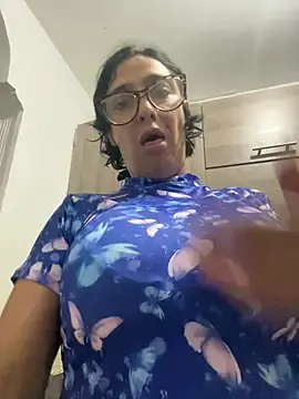 Stripchat Live Sex Cam of star_anastasia