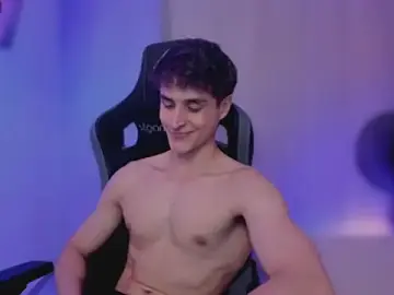 Stripchat Live Sex Cam of thomklein