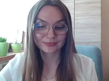 Stripchat Sex Cam of LooveELLYx