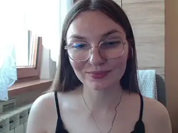 Stripchat Nude Webcam of LooveELLYx