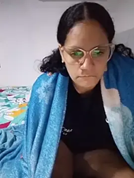 Stripchat Free Live Porn of cieloo_777