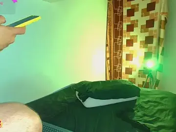 Stripchat Adult Webcam of JeremmyAndStacy