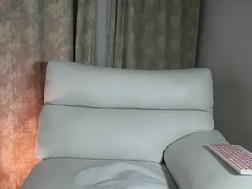Stripchat Free Live Porn of Mia_sweet80