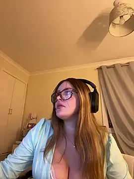 Stripchat Free Live Porn of cherryrosealiee