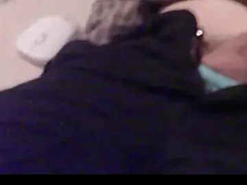 Stripchat Sex Cam of larsgolars