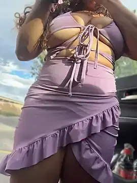 Stripchat Adult Webcam of Bigbuttbrooklynn