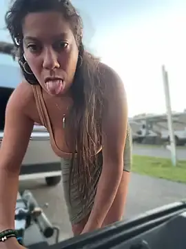 Stripchat Live Sex Cam of Bigbuttbrooklynn