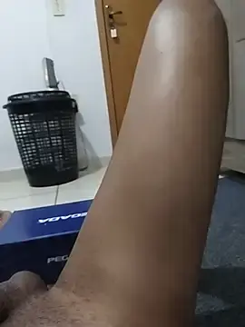 Stripchat Free Porn Cam of Brasileiroooo-safado