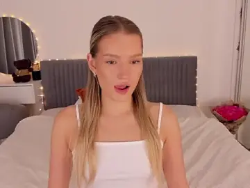 Stripchat Nude Webcam of CassieRayss