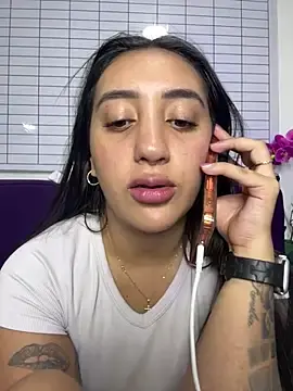 Stripchat Free Live Porn of Hannahoff