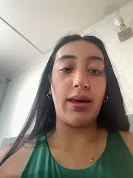 Stripchat Free Porn Cam of Hannahoff