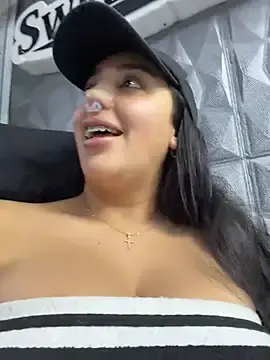Stripchat Sex Cam of Hannahoff