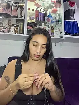 Stripchat Sex Cam of Hannahoff