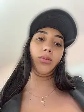Stripchat Free Porn Cam of Hannahoff