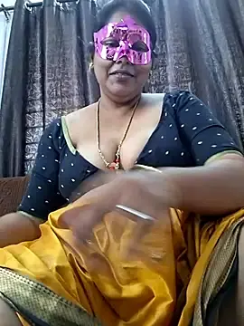 Stripchat Free Live Porn of Hot_Sreeja_Tamil