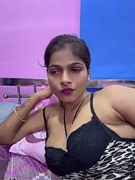 Stripchat Adult Webcam of SUZY_QUEEN01