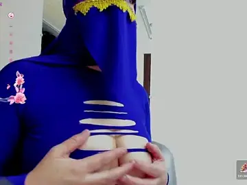 Stripchat Nude Webcam of aisha_66